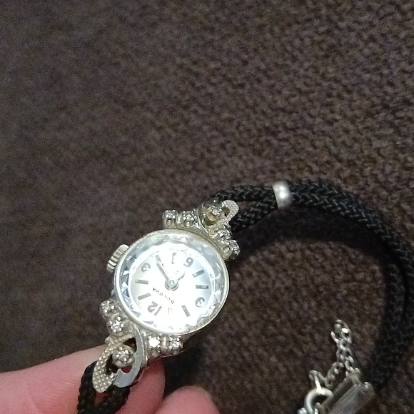 Bulova 1973 Vintage 14k gold diamond watch 💎 - Picture 9 of 10